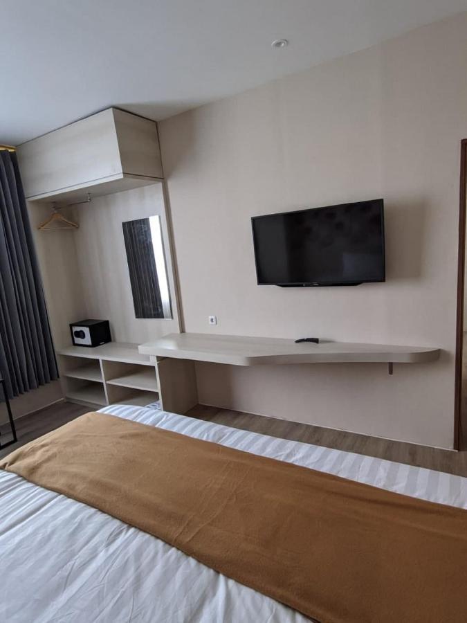 Hotel Lereng Bromo パスルアン エクステリア 写真