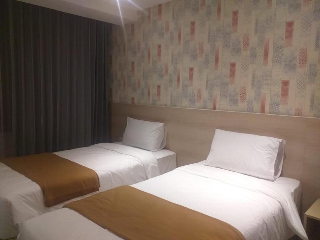 Hotel Lereng Bromo パスルアン エクステリア 写真