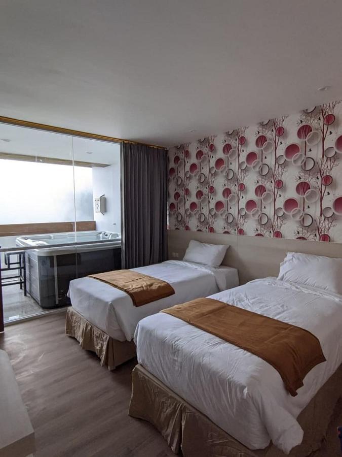 Hotel Lereng Bromo パスルアン エクステリア 写真