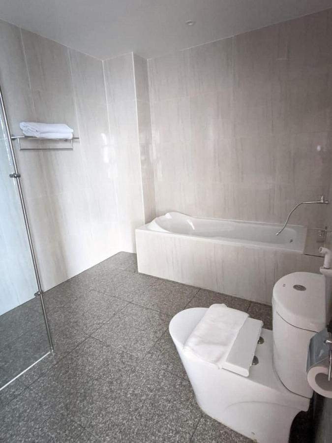 Hotel Lereng Bromo パスルアン エクステリア 写真