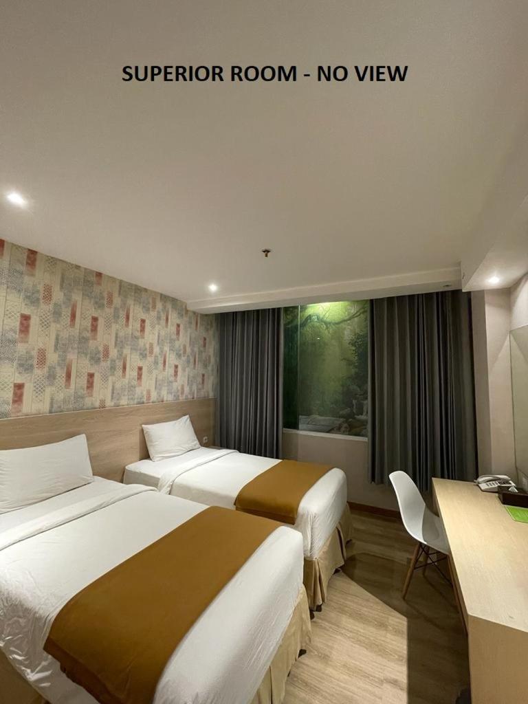 Hotel Lereng Bromo パスルアン エクステリア 写真