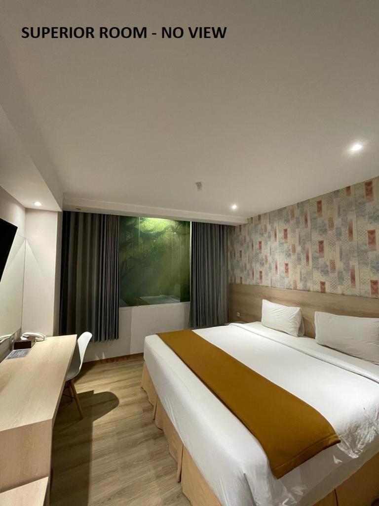 Hotel Lereng Bromo パスルアン エクステリア 写真